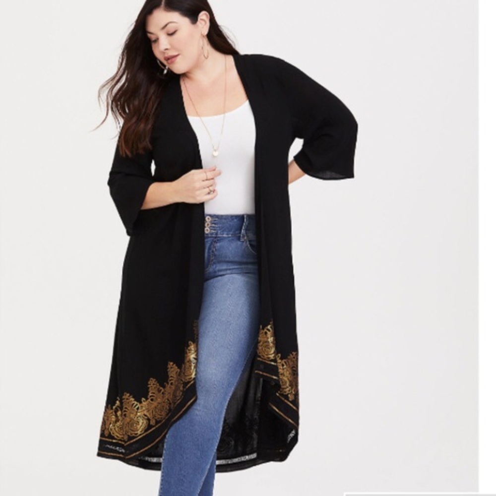 Torrid lightweight duster, gold embroidered hem
